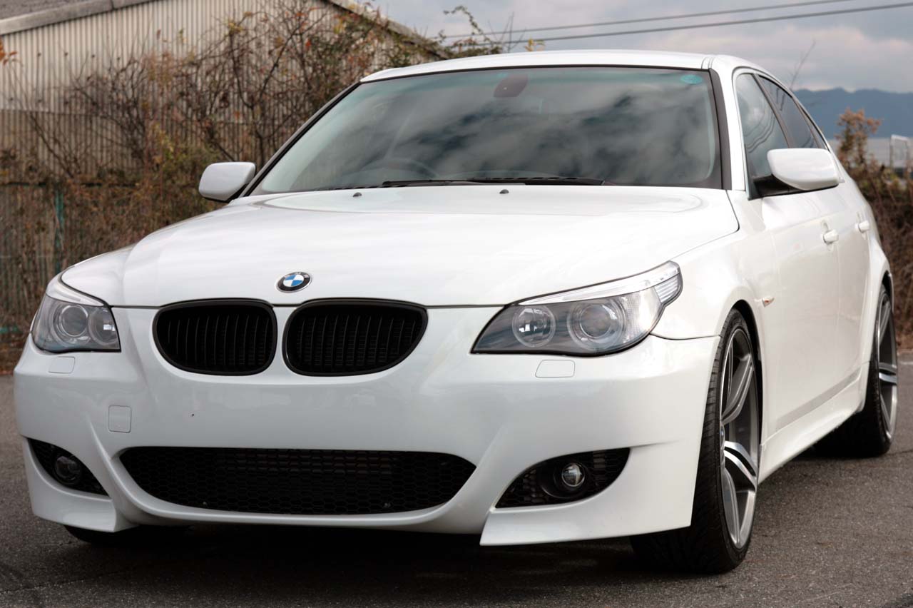 滋賀県中古車　BMW 5シリーズ 525i　M5スタイリング