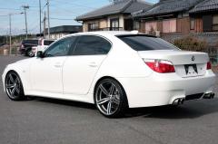 滋賀県中古車　BMW 5シリーズ 525i　M5スタイリング