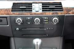 滋賀県中古車　BMW 5シリーズ 525i　ハイライン　Mスポーツ新品エアロ