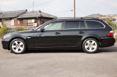 滋賀県中古車　BMW 5シリーズツーリング 525i　ハイライン　後期