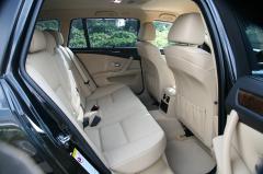 滋賀県中古車　BMW 5シリーズツーリング 525i　ハイライン　後期