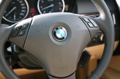 滋賀県中古車　BMW 5シリーズツーリング 525i　ハイライン　後期