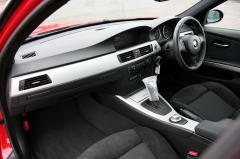 滋賀県中古車　BMW 3シリーズ 320i Mスポーツ