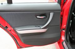 滋賀県中古車　BMW 3シリーズ 320i Mスポーツ