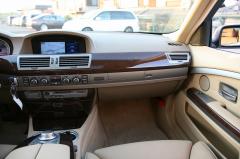 滋賀県中古車　BMW 7シリーズ 740i コンフォートパッケージ