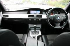 滋賀県中古車　BMW 5シリーズ 525i Mスポーツ