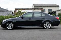 滋賀県中古車　BMW 5シリーズ 525i Mスポーツ