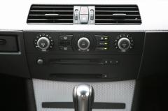 滋賀県中古車　BMW 5シリーズ 525i Mスポーツ