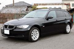 滋賀県中古車　BMW 3シリーズツーリング 320i