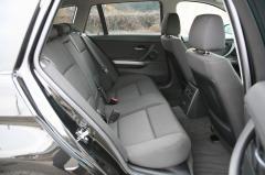 滋賀県中古車　BMW 3シリーズツーリング 320i