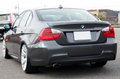 滋賀県中古車　BMW 3シリーズ 320i　ハイライン　Mスポーツ仕様