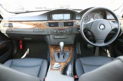 滋賀県中古車　BMW 3シリーズ 320i　ハイライン　Mスポーツ仕様
