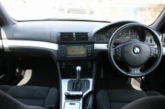 滋賀県中古車　BMW 5シリーズ 525i Mスポーツ