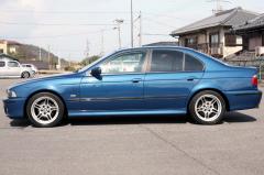 滋賀県中古車　BMW 5シリーズ 525i Mスポーツ