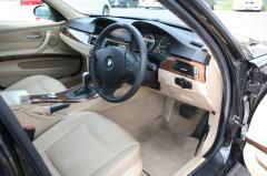 滋賀県中古車　BMW 3シリーズ 320i　ハイライン