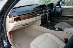滋賀県中古車　BMW 3シリーズ 320i　ハイライン