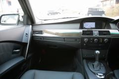 滋賀県中古車　BMW 5シリーズ 530i　ハイライン　M5スタイリング 