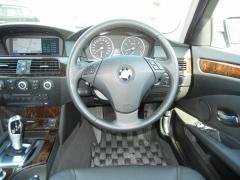 滋賀県中古車　BMW 5シリーズ 525i　ハイライン