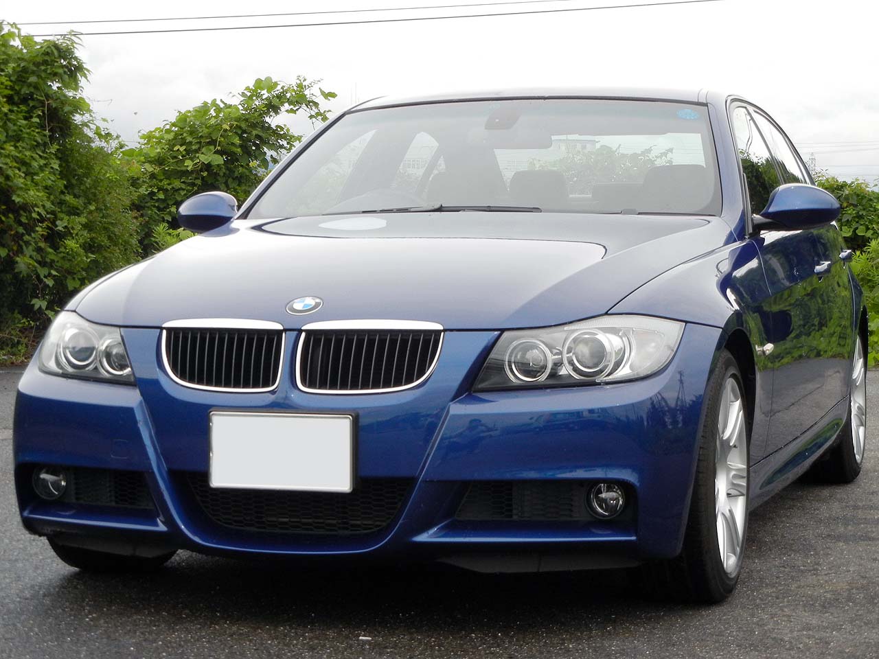 滋賀県中古車　BMW 3シリーズ 320i　Mスポーツ