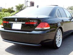 滋賀県中古車　BMW 7シリーズ 735i プラスパッケージ