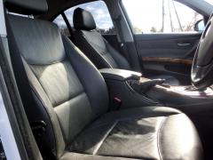 滋賀県中古車　BMW 3シリーズ 320i ハイライン