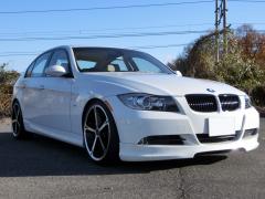 滋賀県中古車　BMW 3シリーズ 320i