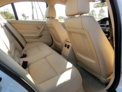 滋賀県中古車　BMW 3シリーズ 320i