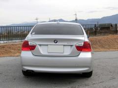 滋賀県中古車　BMW 3シリーズ 320i