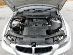 滋賀県中古車　BMW 3シリーズ 320i