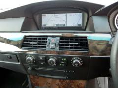 滋賀県中古車　BMW 5シリーズ 525i ツーリング ハイライン