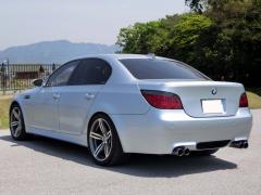 滋賀県中古車　BMW M5 M5
