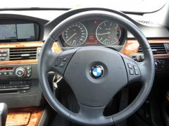 滋賀県中古車　BMW 3シリーズ 320i　ハイライン