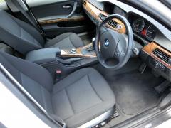 滋賀県中古車　BMW 3シリーズ 320i　ハイライン