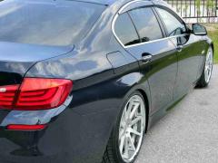 滋賀県中古車　BMW 5シリーズ 528i　コンフォートパッケージ　M5ルック