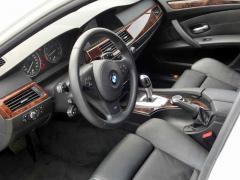 滋賀県中古車　BMW 5シリーズ 540i Ｍスポーツ　左ハンドル