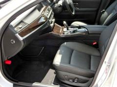 滋賀県中古車　BMW 5シリーズ 535i