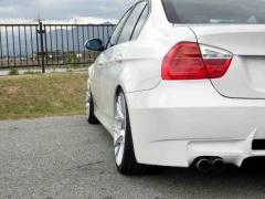 滋賀県中古車　BMW 3シリーズ 323i ハイライン