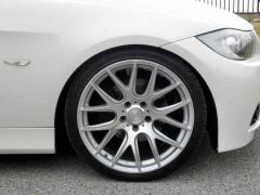 滋賀県中古車　BMW 3シリーズ 323i ハイライン