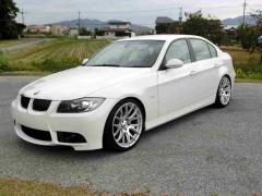 滋賀県中古車　BMW 3シリーズ 323i ハイライン