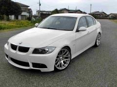 滋賀県中古車　BMW 3シリーズ 323i ハイライン