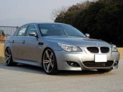 滋賀県中古車　BMW 5シリーズ 530i M5スタイル
