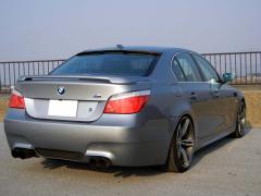 滋賀県中古車　BMW 5シリーズ 530i M5スタイル