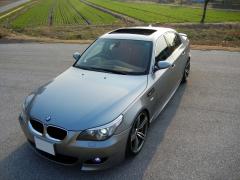 滋賀県中古車　BMW 5シリーズ 530i M5スタイル