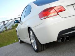 滋賀県中古車　BMW 3シリーズ クーペ 320i Mスポーツパッケージ
