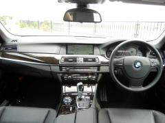 滋賀県中古車　BMW 5シリーズ 528i Mスポーツ仕様