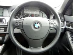 滋賀県中古車　BMW 5シリーズ 528i Mスポーツ仕様