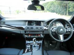 滋賀県中古車　BMW ５シリーズ アクティブハイブリッド５　Mスポーツ