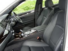 滋賀県中古車　BMW ５シリーズ アクティブハイブリッド５　Mスポーツ