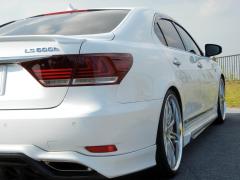 滋賀県中古車　レクサス ＬＳ ＬＳ600ｈ　Ｆスポーツ