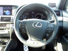 滋賀県中古車　レクサス ＬＳ ＬＳ600ｈ　Ｆスポーツ